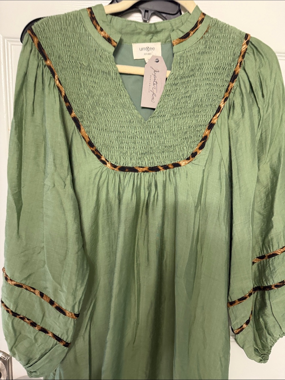 Umgee Olive Green Midi Dress with Leopard Trim NWT peasant boho M - Picture 5 of 7